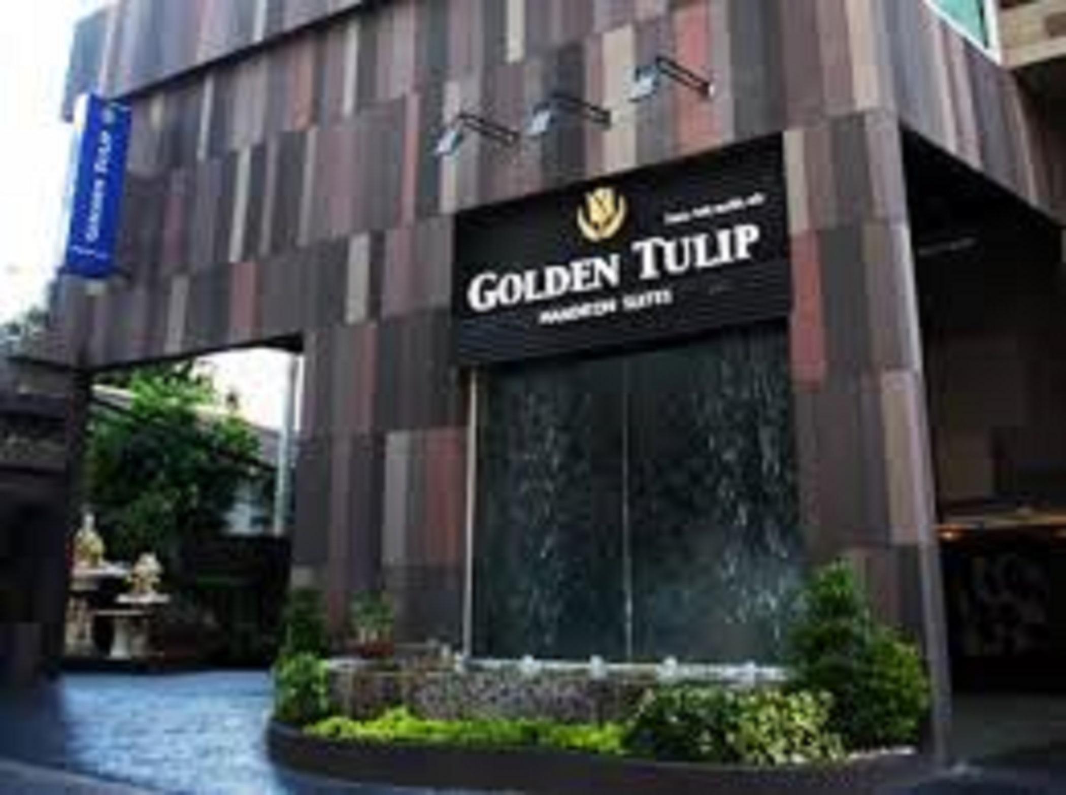 Golden Tulip Mandison Suites Bangkok Exterior photo